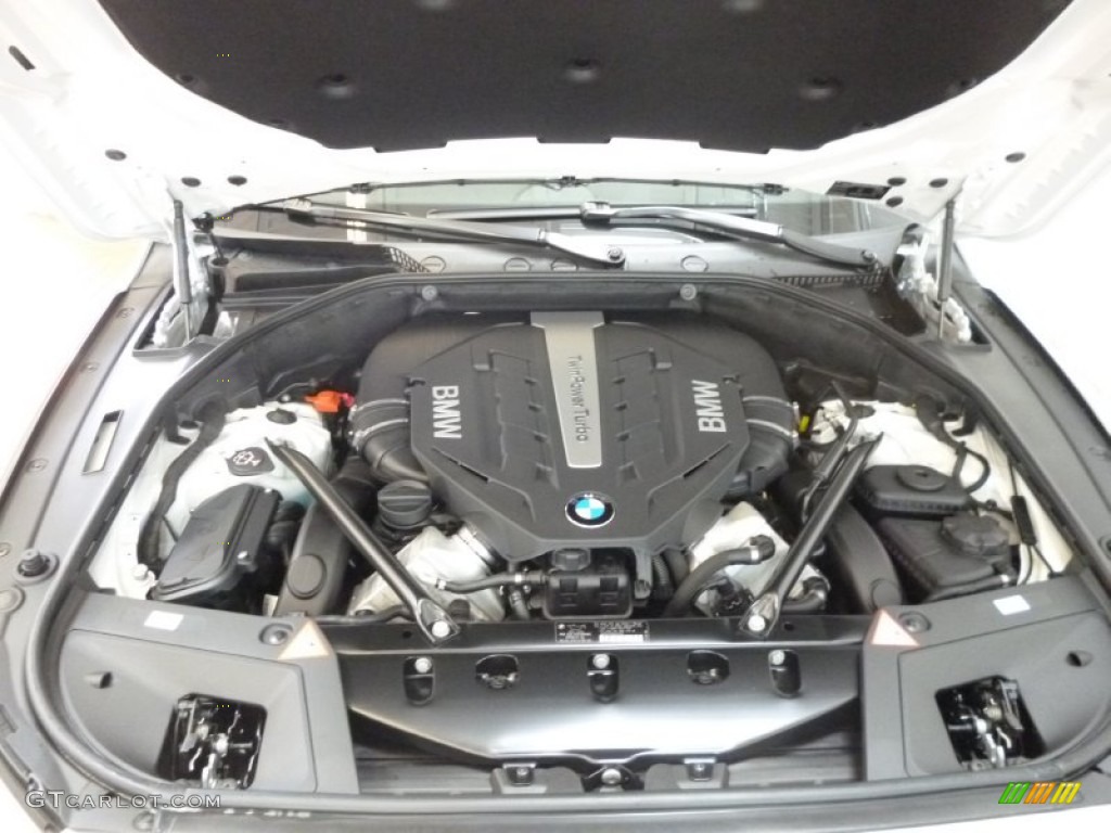 2012 BMW 5 Series 550i xDrive Gran Turismo 4.4 Liter DI TwinPower Turbocharged DOHC 32-Valve VVT V8 Engine Photo #62613461