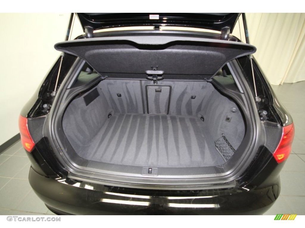 2011 Audi A3 2.0 TFSI Trunk Photo #62616237