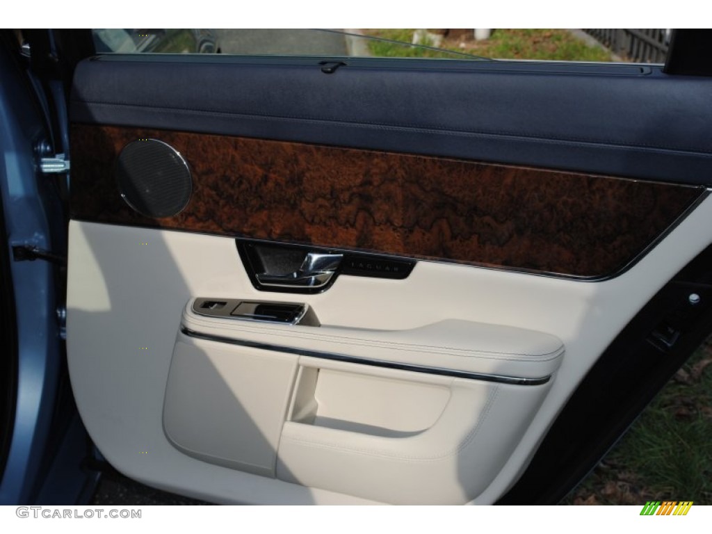 2011 XJ XJL - Frost Blue Metallic / Ivory/Navy photo #12