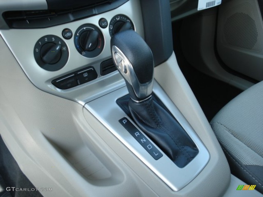 2012 Ford Focus SE Sedan 6 Speed Automatic Transmission Photo #62618051
