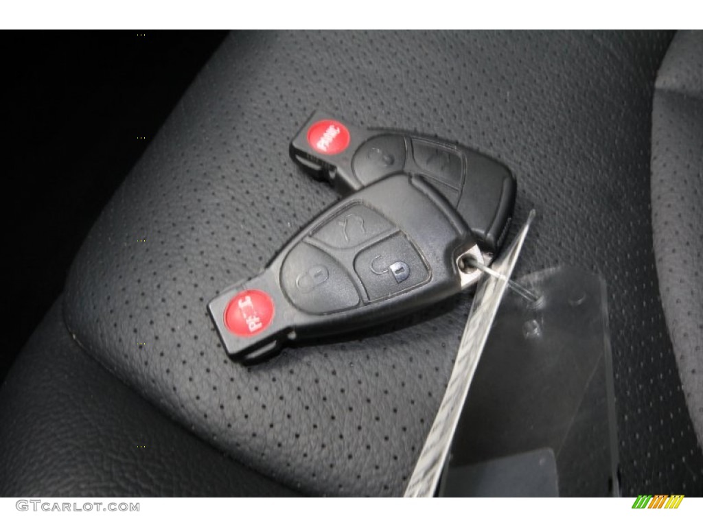 2003 Mercedes-Benz E 320 Sedan Keys Photo #62618599