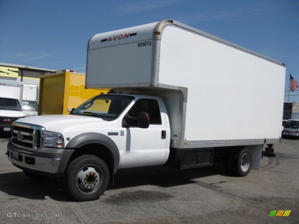 Oxford White 2005 Ford F550 Super Duty XL Regular Cab Moving Truck Exterior Photo #62618810