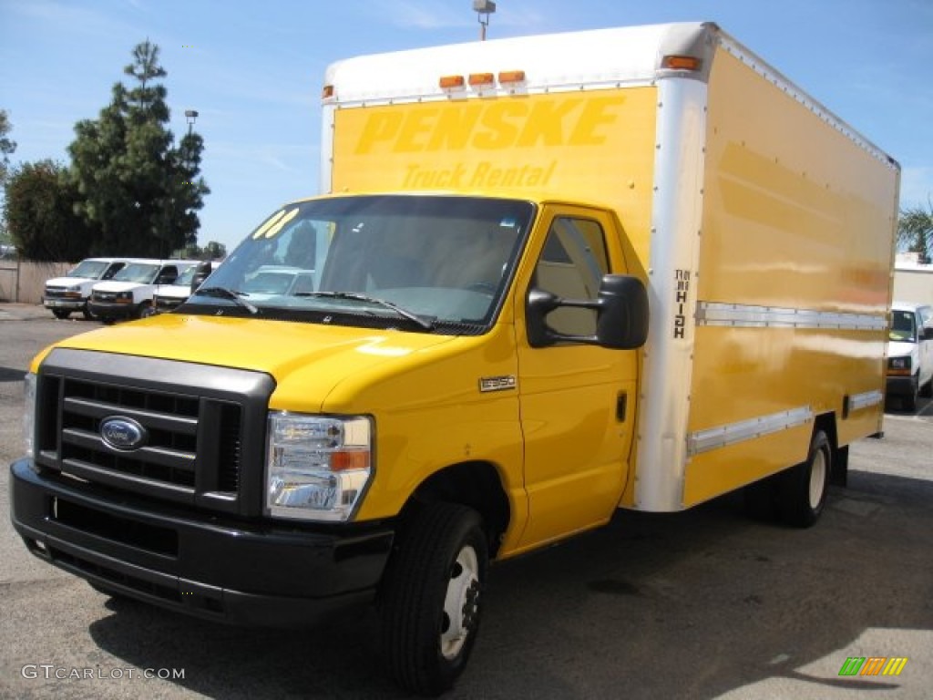 2008 E Series Cutaway E350 Commercial Moving Truck - Yellow / Medium Flint photo #3