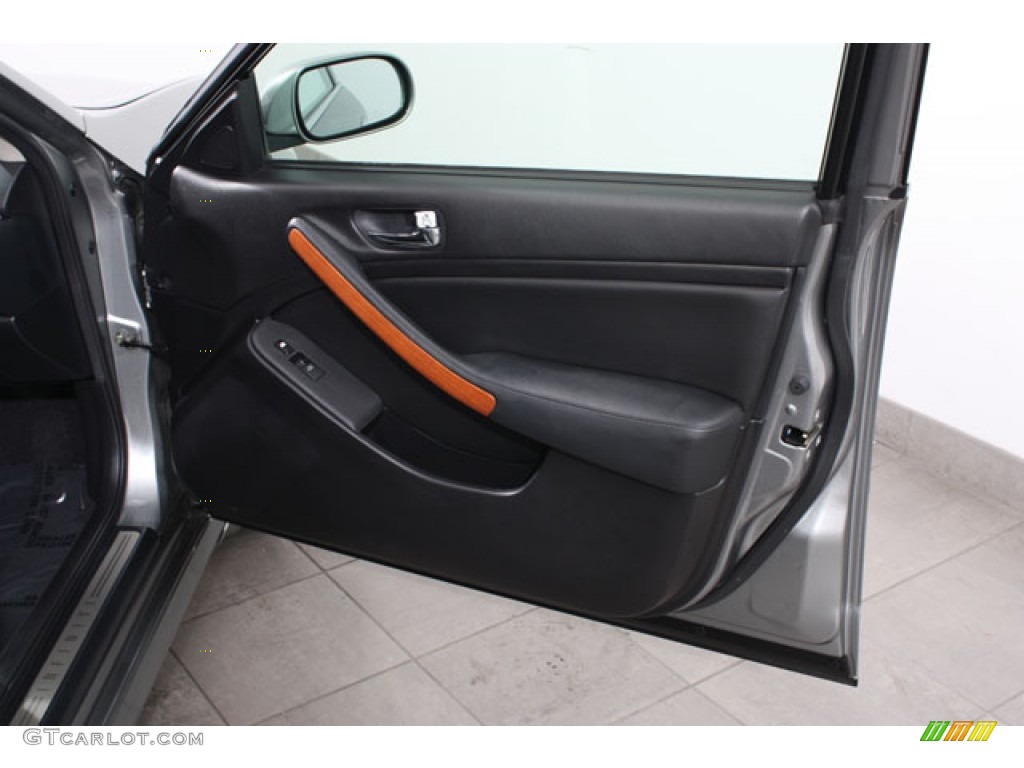 2005 Infiniti G 35 x Sedan Graphite Door Panel Photo #62619587