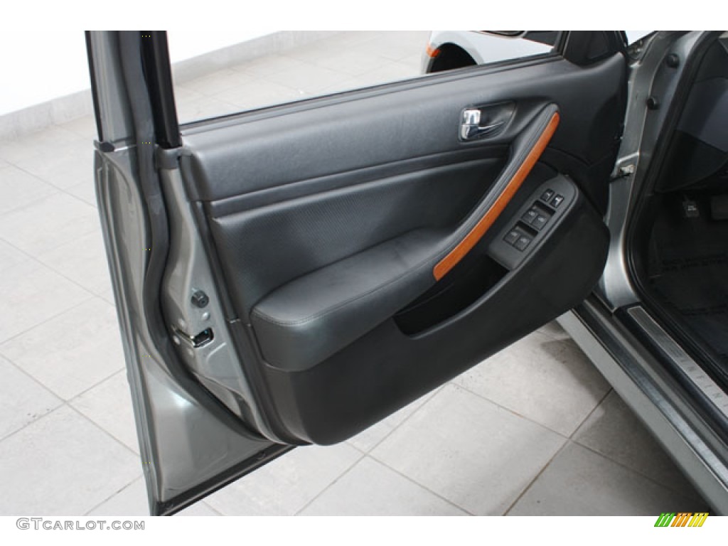 2005 Infiniti G 35 x Sedan Graphite Door Panel Photo #62619608