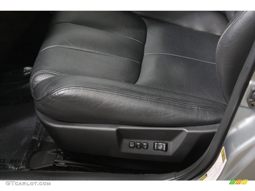 2005 Infiniti G 35 x Sedan Front Seat Photo #62619645