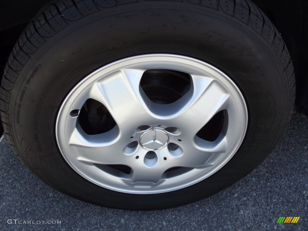 2005 ML 350 4Matic - Black / Charcoal photo #8