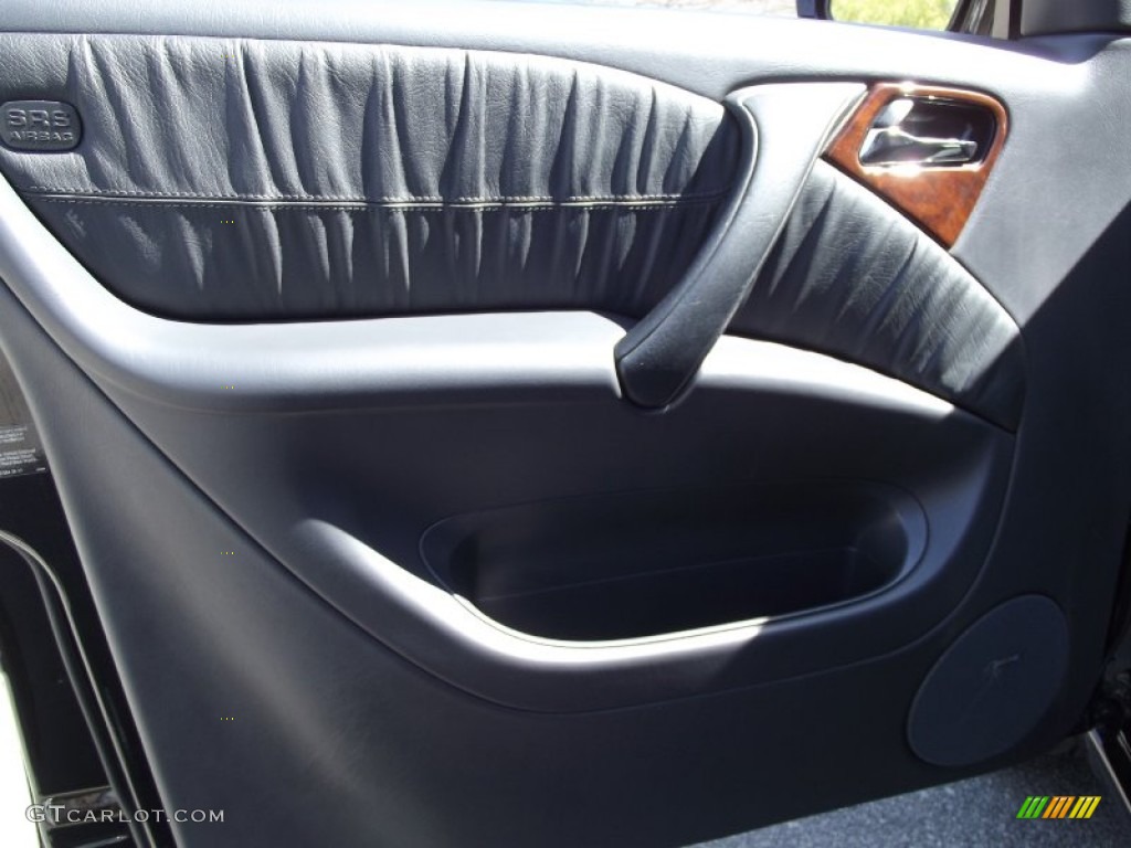 2005 ML 350 4Matic - Black / Charcoal photo #14