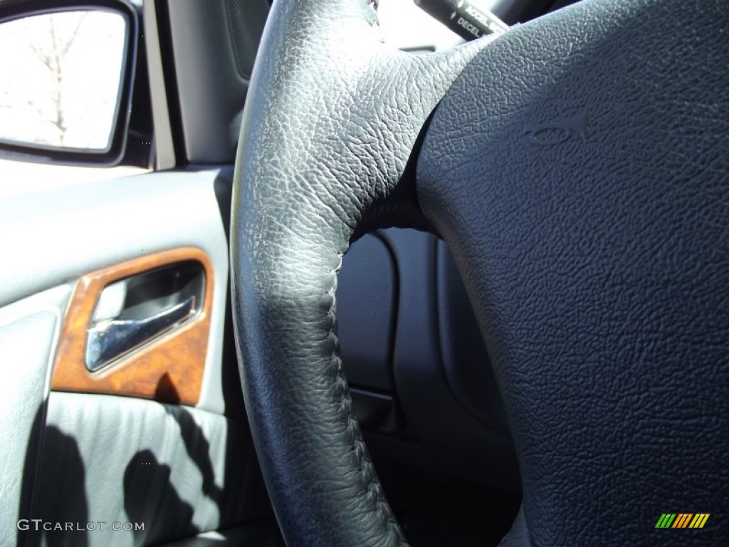 2005 ML 350 4Matic - Black / Charcoal photo #26