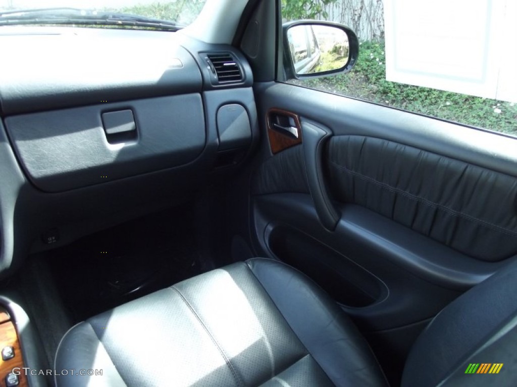 2005 ML 350 4Matic - Black / Charcoal photo #37