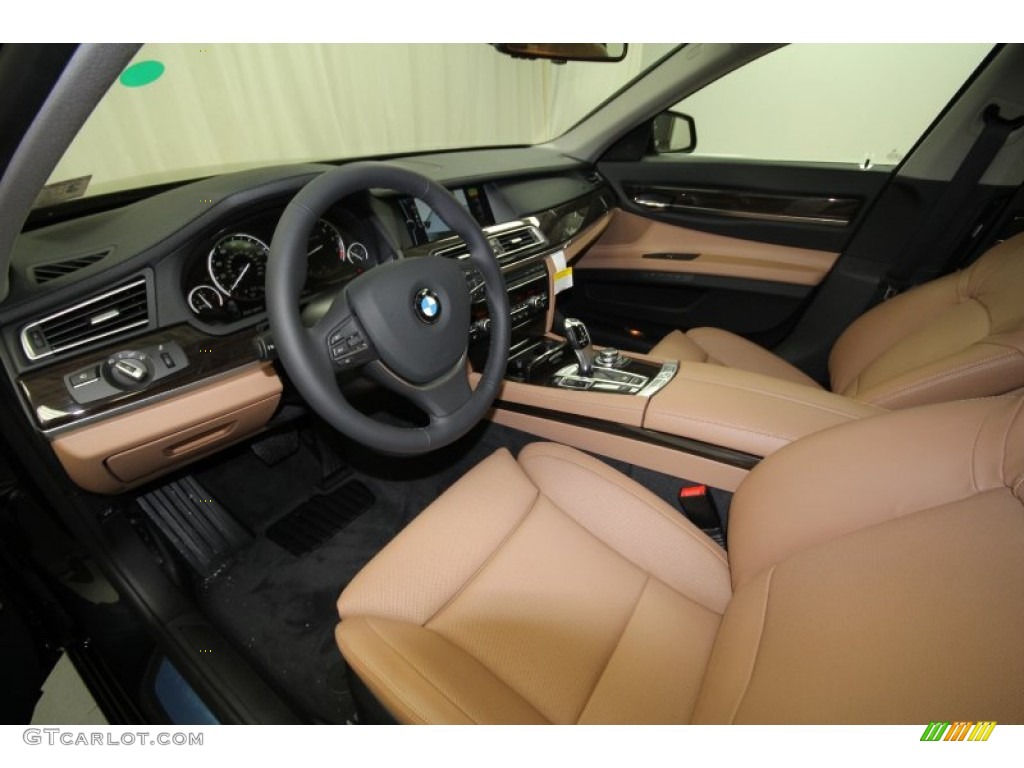 2012 7 Series 740i Sedan - Black Sapphire Metallic / Saddle/Black photo #9