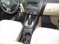 Candy White - Jetta SE Sedan Photo No. 6