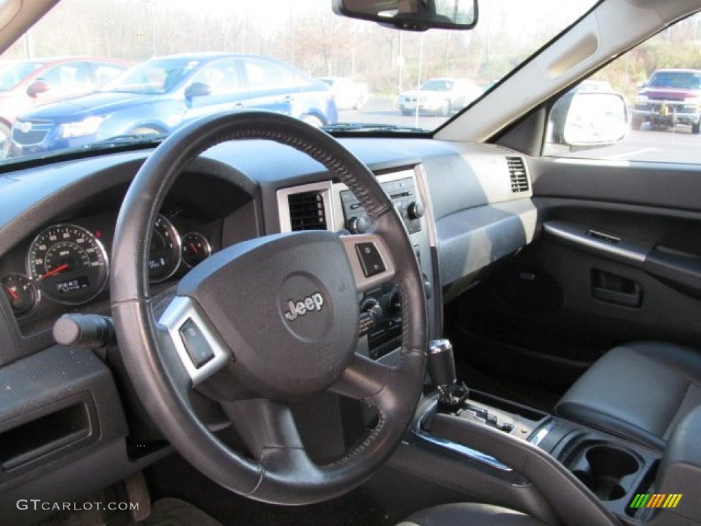 Dark Slate Gray Interior 2008 Jeep Grand Cherokee Laredo 4x4 Photo #62626664