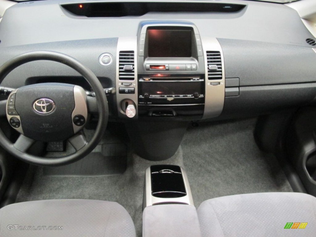 2008 Toyota Prius Hybrid Gray Dashboard Photo #62629658