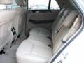 Arctic White - ML 350 4Matic Photo No. 6