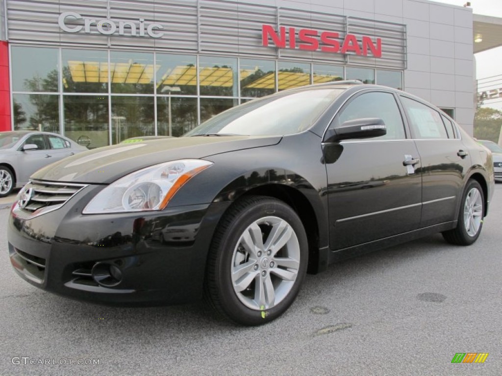 2012 Altima 3.5 SR - Super Black / Charcoal photo #1