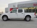 Avalanche White - Frontier SV Crew Cab Photo No. 2