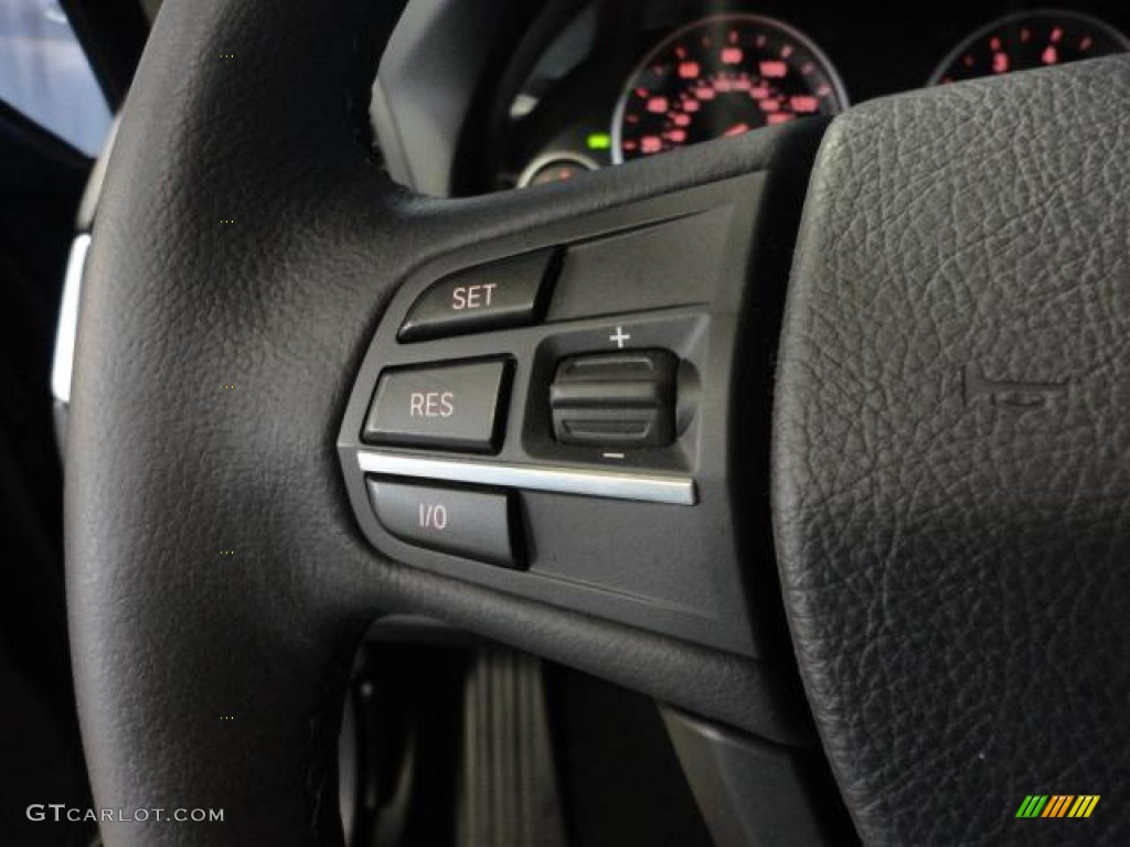 2011 BMW 5 Series 550i xDrive Sedan Controls Photo #62634284