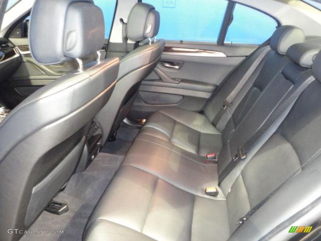 Black Interior 2011 BMW 5 Series 550i xDrive Sedan Photo #62634432