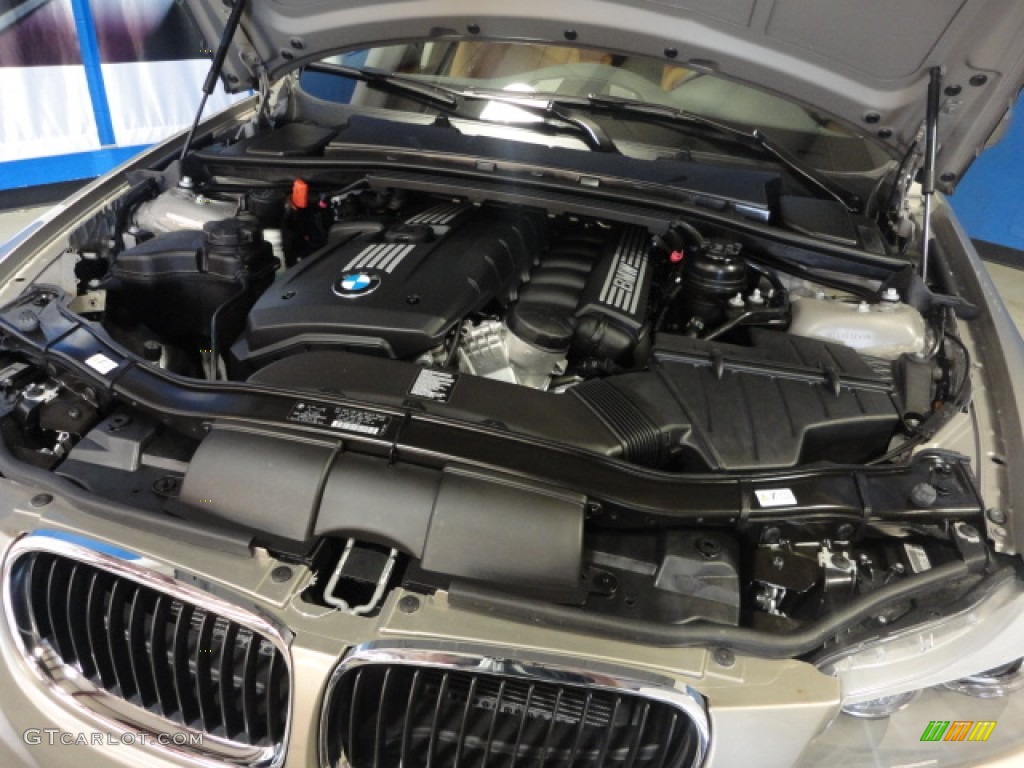 2011 BMW 3 Series 328i xDrive Sports Wagon 3.0 Liter DOHC 24-Valve VVT Inline 6 Cylinder Engine Photo #62635499