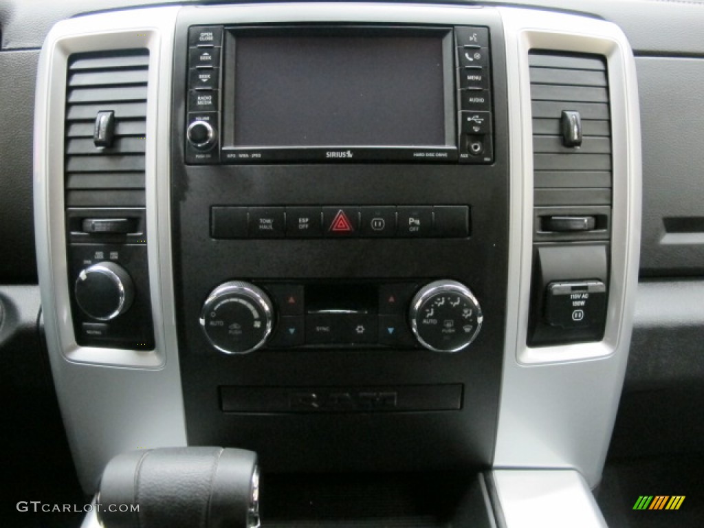 2009 Dodge Ram 1500 Sport Quad Cab 4x4 Controls Photo #62636021