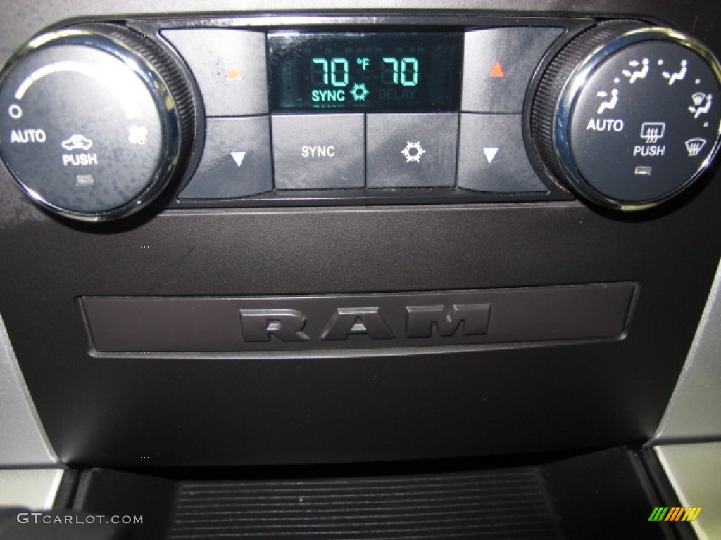 2009 Dodge Ram 1500 Sport Quad Cab 4x4 Controls Photo #62636054