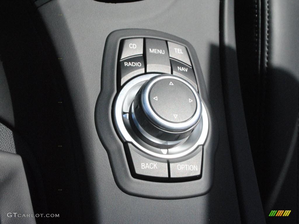 2012 BMW M3 Coupe Controls Photo #62636783