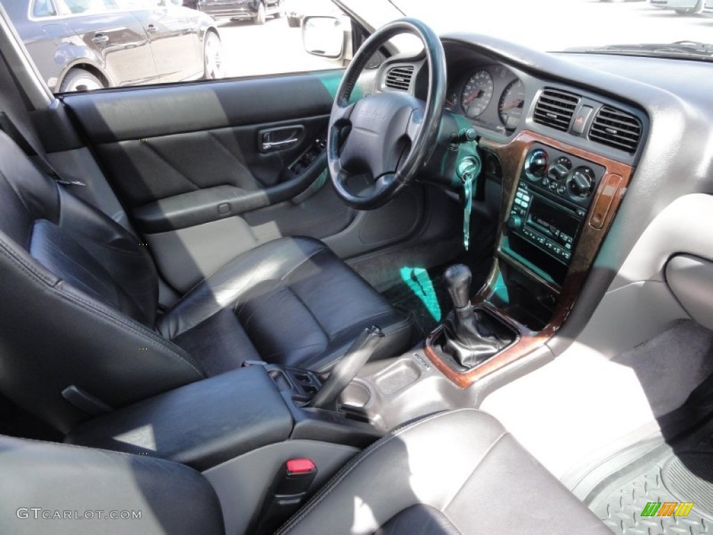 2001 Legacy GT Limited Sedan - Titanium Pearl / Gray photo #20