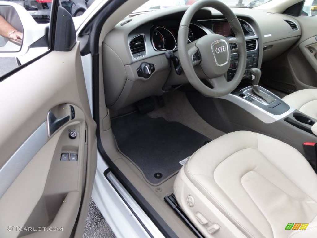 Linen Beige Interior 2010 Audi A5 2.0T quattro Coupe Photo #62642514