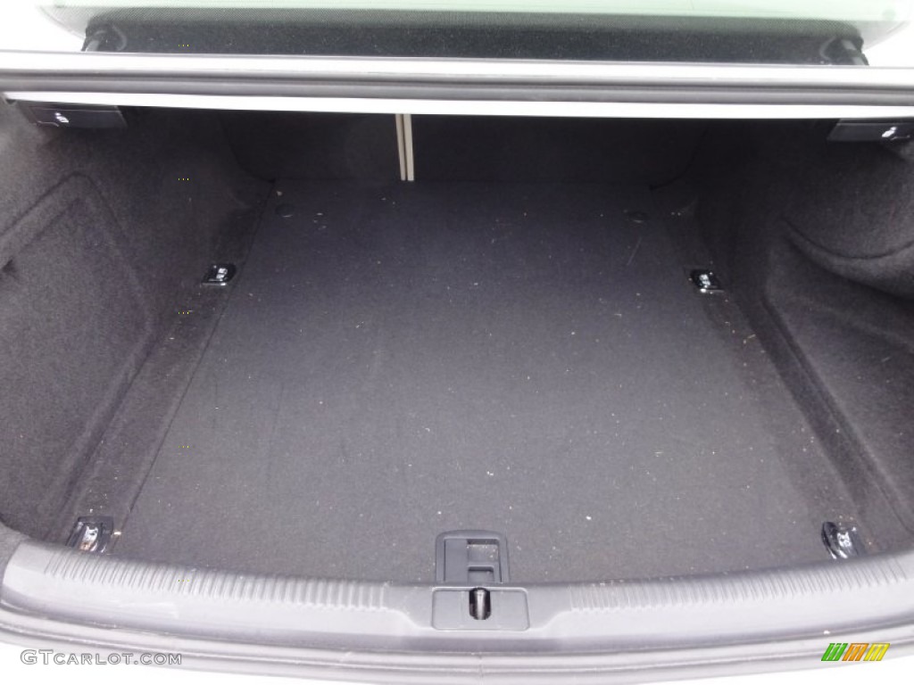 2010 Audi A5 2.0T quattro Coupe Trunk Photo #62642615