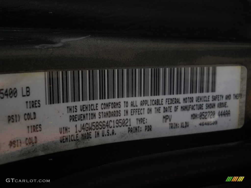 2004 Grand Cherokee Limited 4x4 - Graphite Metallic / Dark Slate Gray photo #24