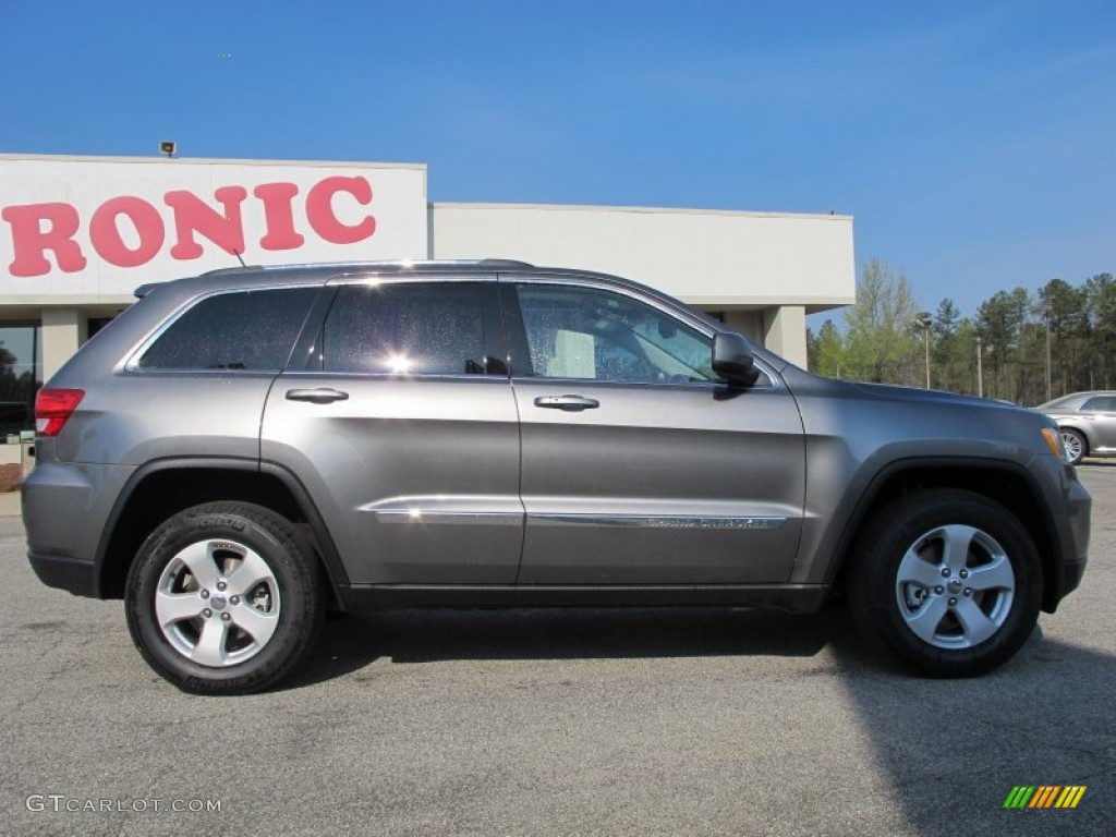 2012 Grand Cherokee Laredo - Mineral Gray Metallic / Black photo #8