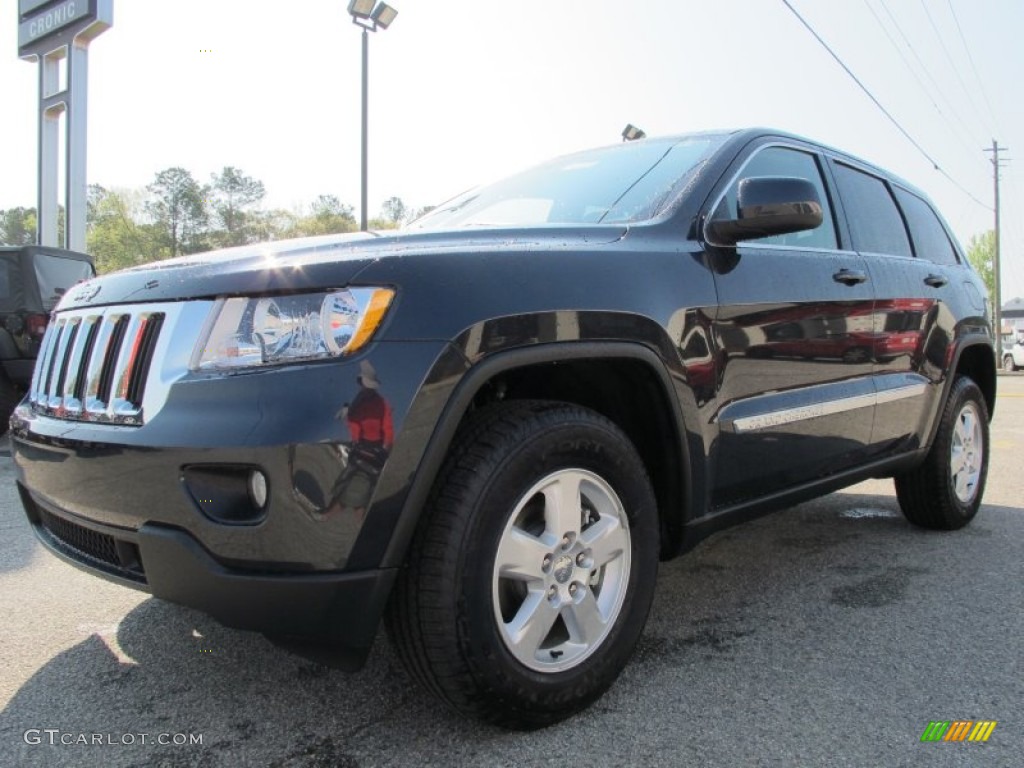 2012 Grand Cherokee Laredo - Maximum Steel Metallic / Black photo #3