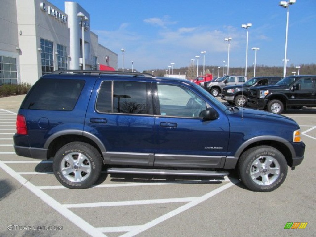 2004 Explorer XLT 4x4 - Dark Blue Pearl Metallic / Graphite photo #2