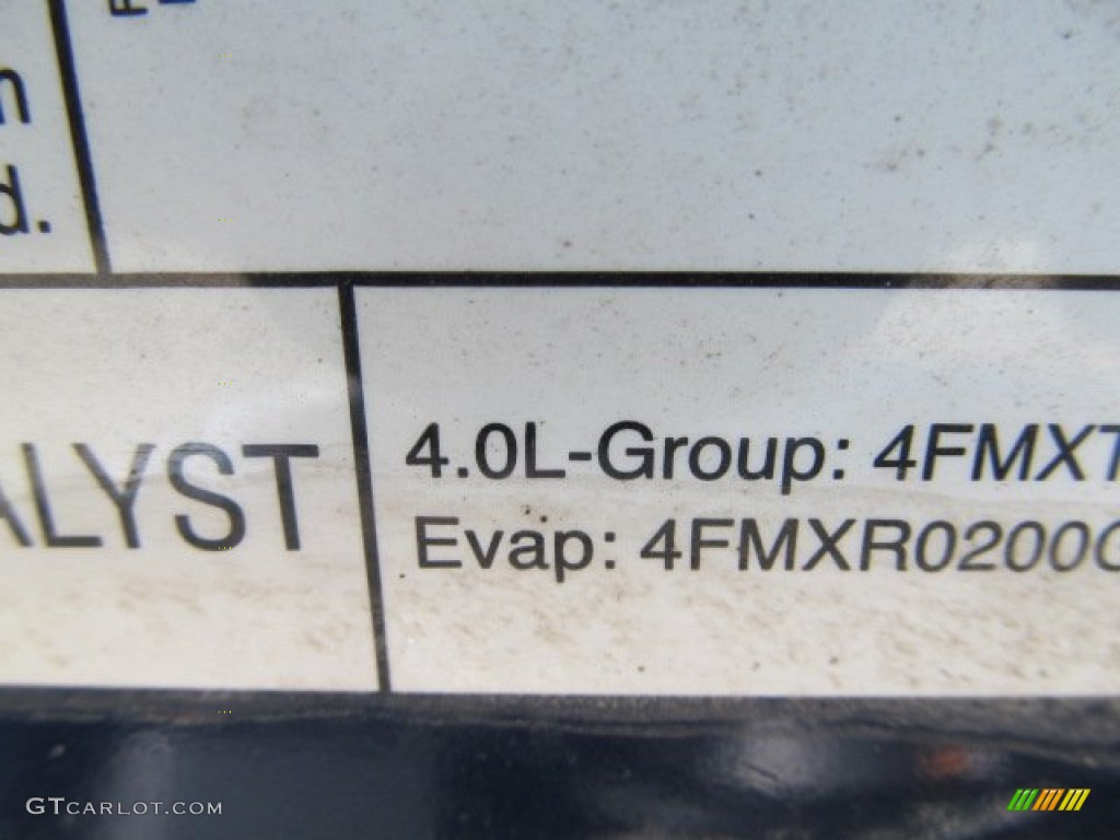 2004 Explorer XLT 4x4 - Dark Blue Pearl Metallic / Graphite photo #13