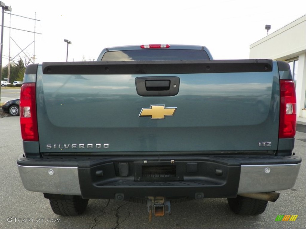 2008 Silverado 1500 LTZ Extended Cab 4x4 - Blue Granite Metallic / Light Titanium/Dark Titanium photo #7