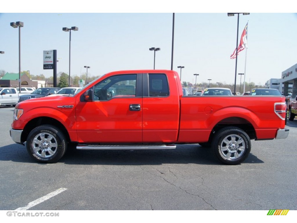 2012 F150 XLT SuperCab - Race Red / Steel Gray photo #5