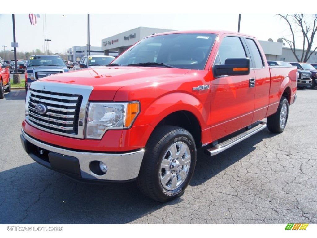 2012 F150 XLT SuperCab - Race Red / Steel Gray photo #6