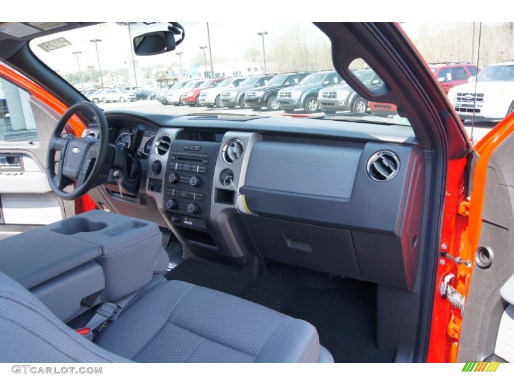 2012 F150 XLT SuperCab - Race Red / Steel Gray photo #12