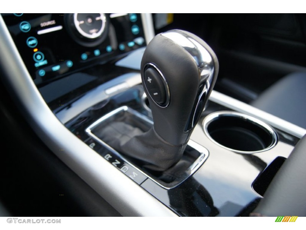 2012 Edge Limited - White Platinum Metallic Tri-Coat / Charcoal Black photo #34