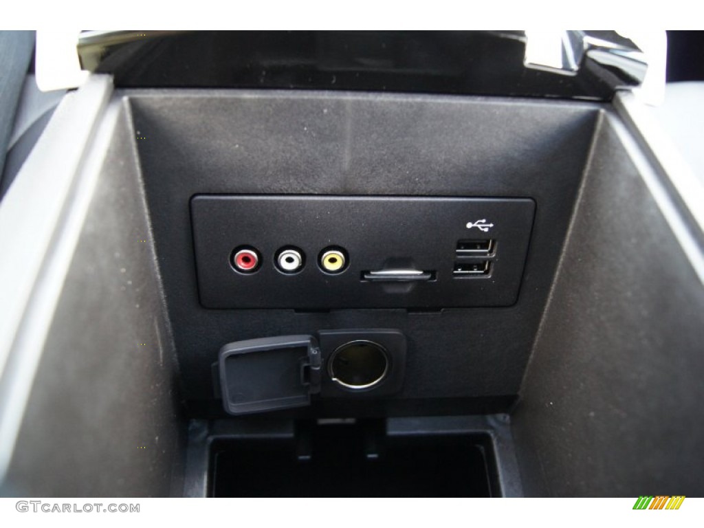 2012 Edge Limited - White Platinum Metallic Tri-Coat / Charcoal Black photo #35