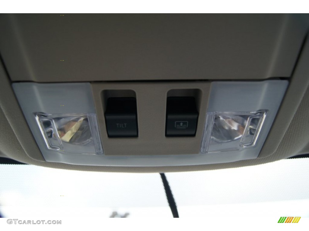 2012 Edge Limited - White Platinum Metallic Tri-Coat / Charcoal Black photo #37