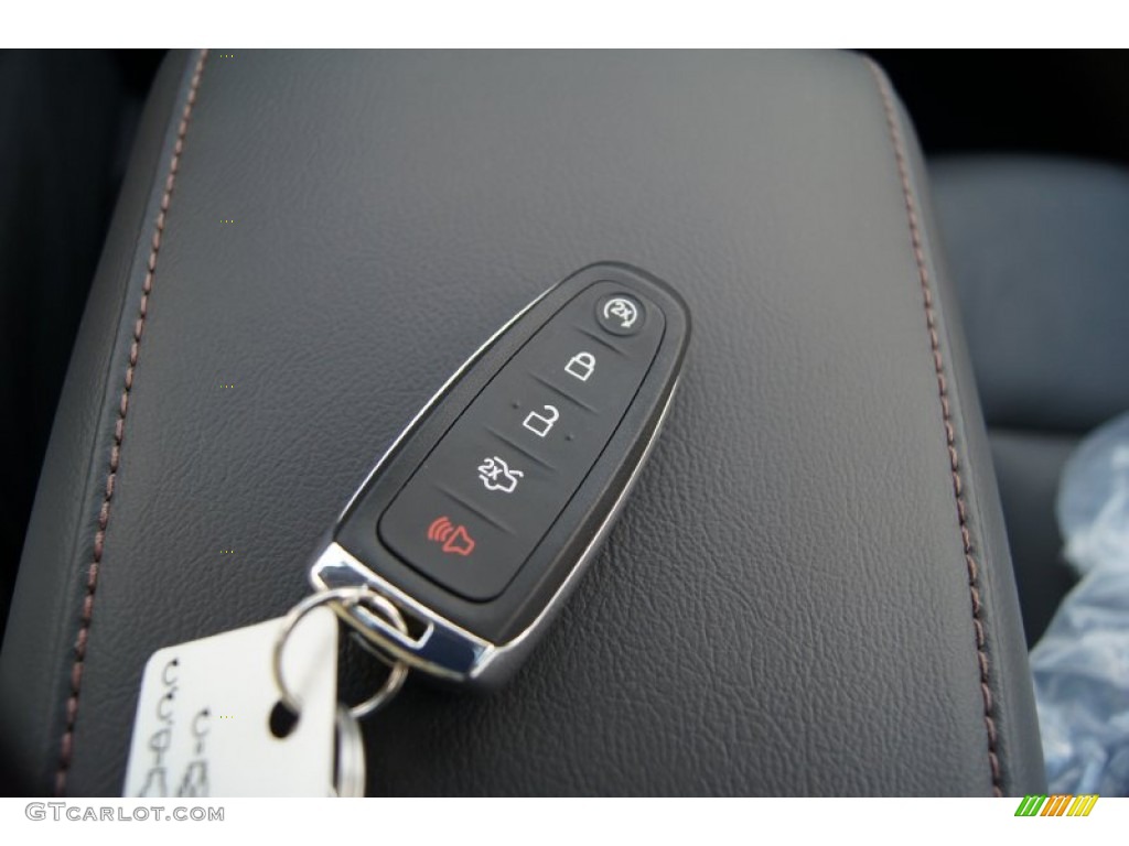 2012 Edge Limited - White Platinum Metallic Tri-Coat / Charcoal Black photo #41