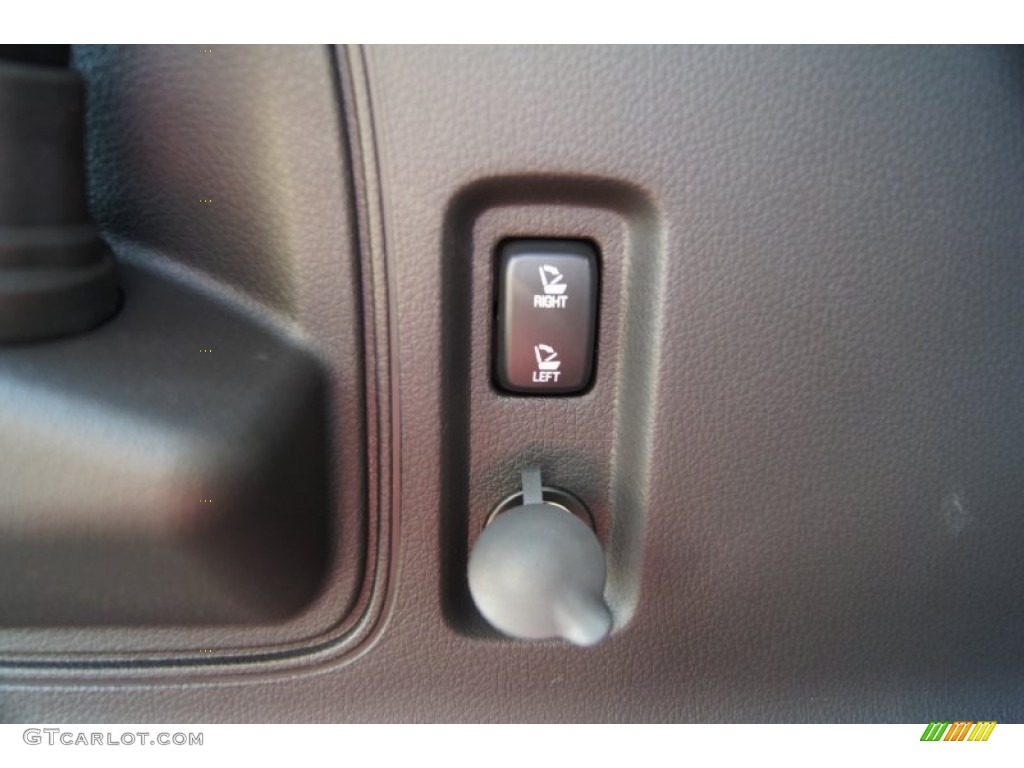 2012 Edge Limited AWD - White Platinum Metallic Tri-Coat / Charcoal Black photo #11