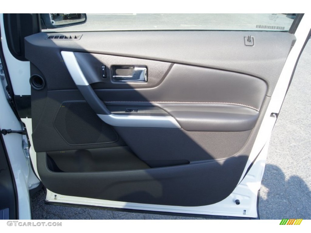 2012 Edge Limited AWD - White Platinum Metallic Tri-Coat / Charcoal Black photo #17