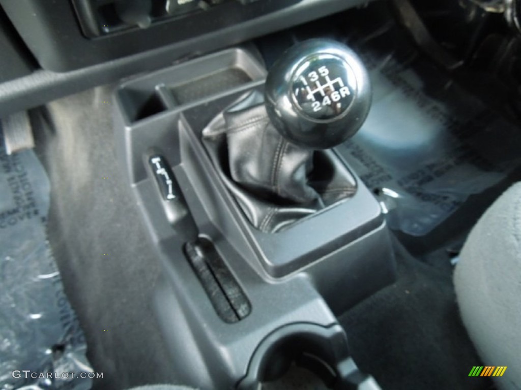 2005 Jeep Wrangler Sport 4x4 6 Speed Manual Transmission Photo #62653037