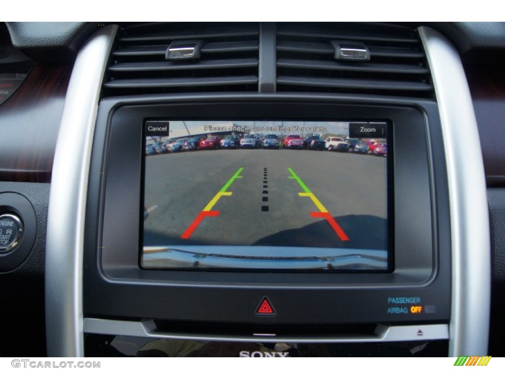 2012 Edge Limited AWD - White Platinum Metallic Tri-Coat / Charcoal Black photo #32