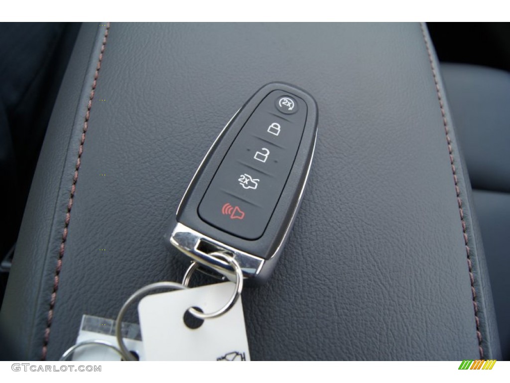 2012 Edge Limited AWD - White Platinum Metallic Tri-Coat / Charcoal Black photo #41