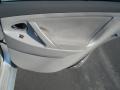 Classic Silver Metallic - Camry SE Photo No. 19