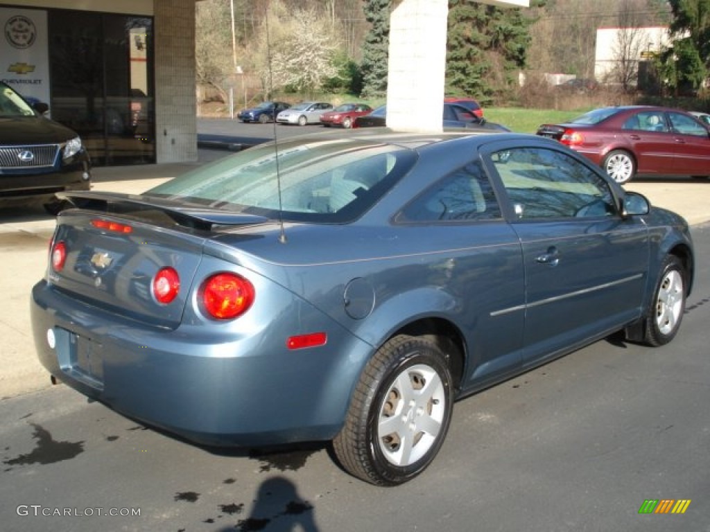 2005 Cobalt Coupe - Blue Granite Metallic / Gray photo #8